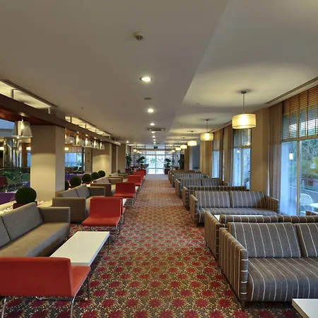 وسبا سونيس إفرين الشاطئي فندق 5*