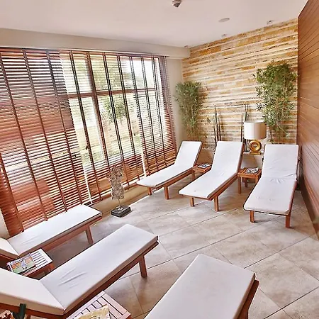 وسبا سونيس إفرين الشاطئي