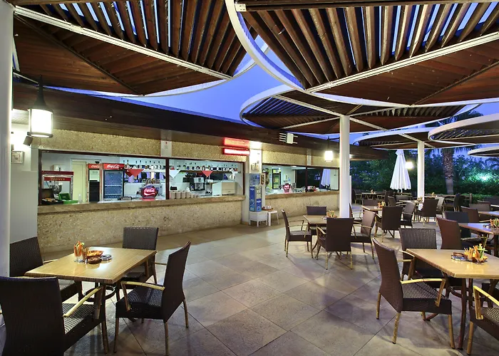 苏尼斯埃夫伦海滩水疗度假酒店 5* 锡德