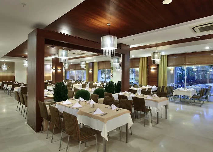 苏尼斯埃夫伦海滩水疗度假酒店