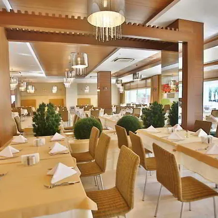 苏尼斯埃夫伦海滩水疗度假酒店