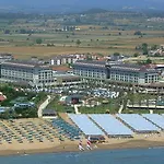 Sunis Evren & Side