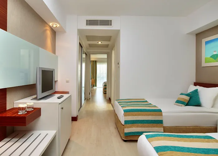 Sunis Evren & Сіде